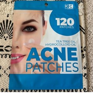 Acne Patches (120 Pack) - Tea Tree Oil and Hydrocolloid Acne Patches for Face